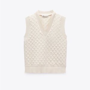 Zara Puffer Quilted Cream White Sleeveless Vest XS EUC